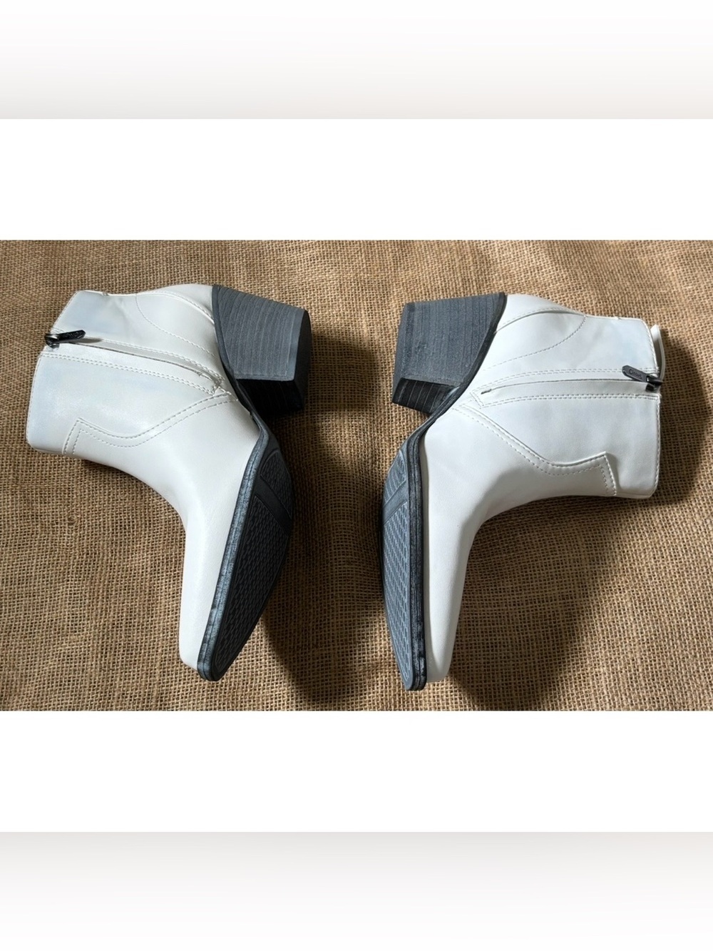 Circus By Sam Edelman Whistler White Fashion Boots Booties Sz 9.5 M Pointed Toe - Picture 4 of 13
